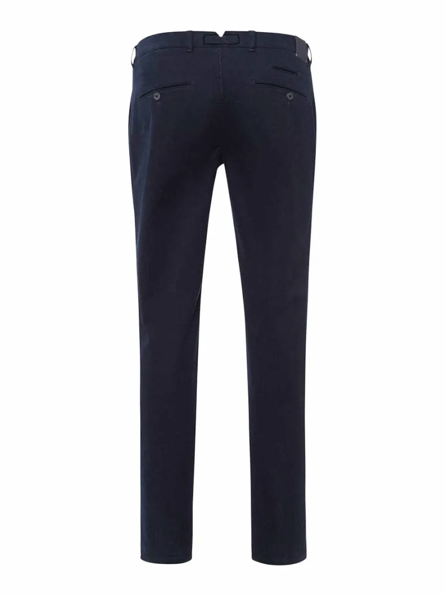 Brax - Hi-FLEX: ultra-elastic chinos